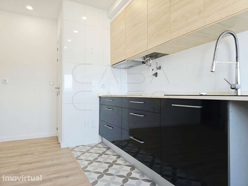 T3 Remodelado na Prestigiada Praça de Portugal - Setúbal | 132 m² - Grande imagem: 3/29