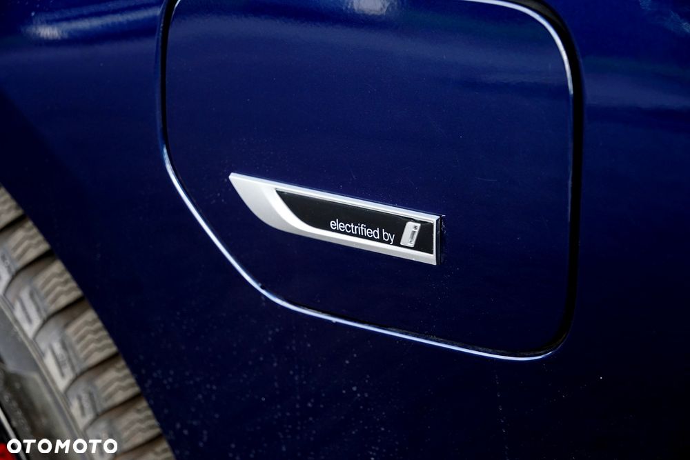 BMW Seria 3 330e PHEV M Sport - 6