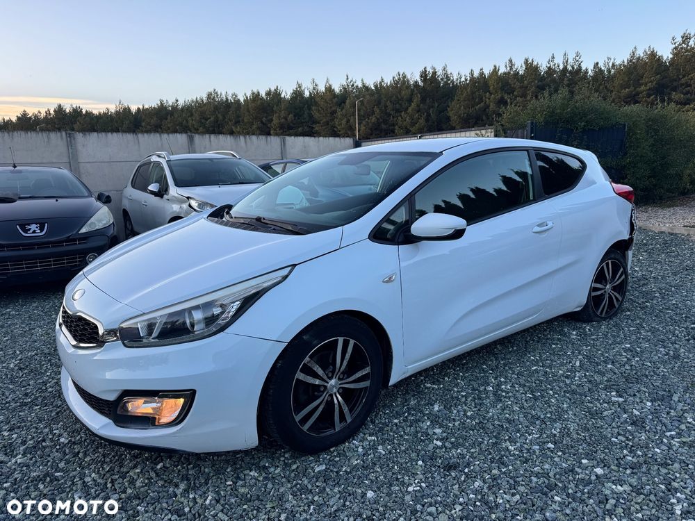 Kia ProCeed 1.4 L - 3