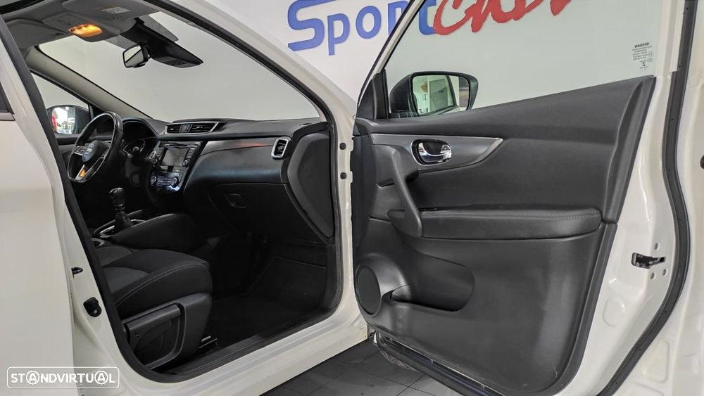 Nissan Qashqai 1.3 DIG-T Tekna - 22