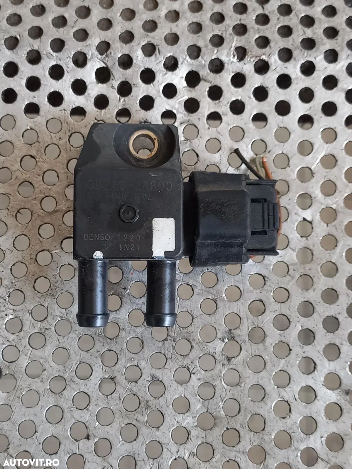 Senzor Presiune Gaze DPF Hyundai Kia 1.4 1.6 1.7 Crdi An 2010-2011-2012-2013-2014-2015 Euro 5 Cod - - 1