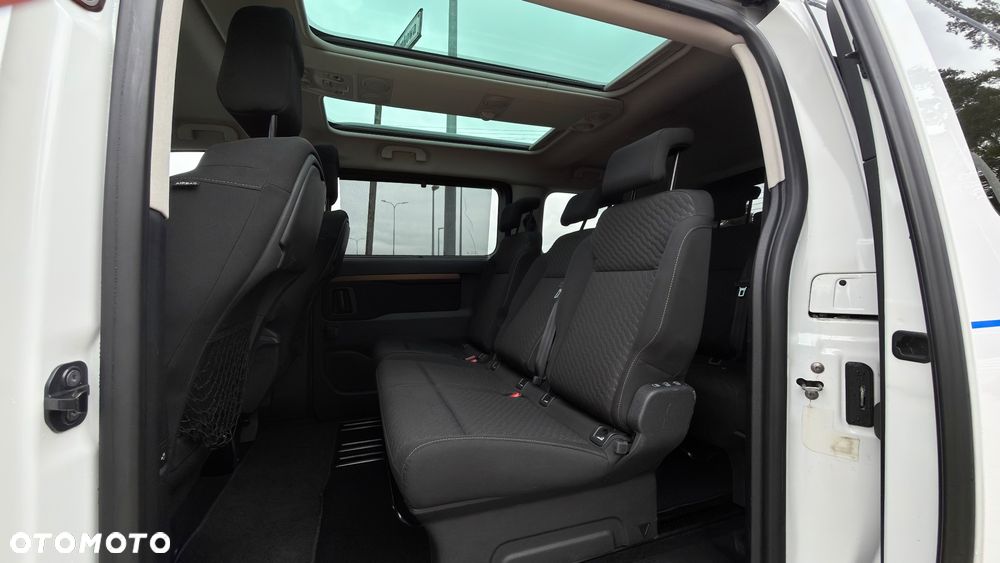Toyota ProAce Kombi D-4D Medium 2,8t - 27
