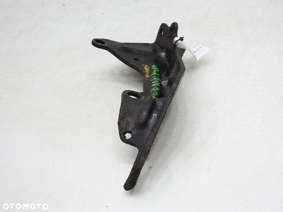 ŁAPA SKRZYNI AUTOMAT CHEVROLET UPLANDER 3.9 V6 - 4