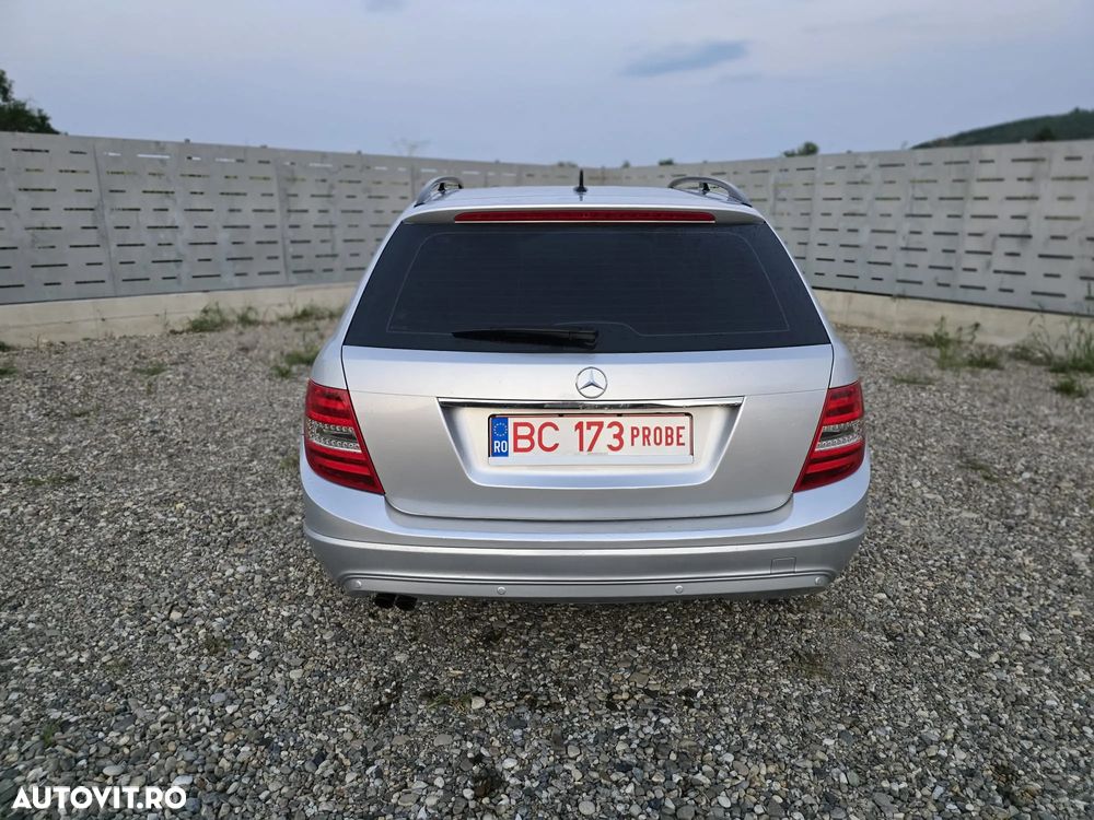 Mercedes-Benz C 200 T CDI DPF (BlueEFFICIENCY) 7G-TRONIC - 14