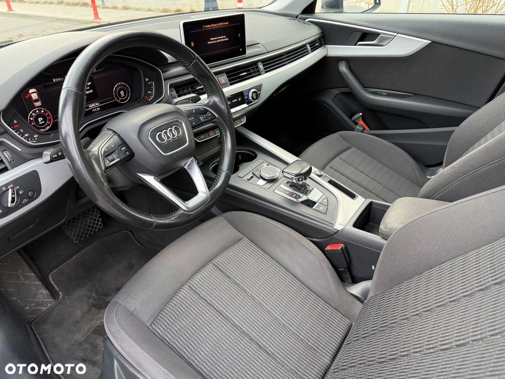 Audi A4 Limousine - 10