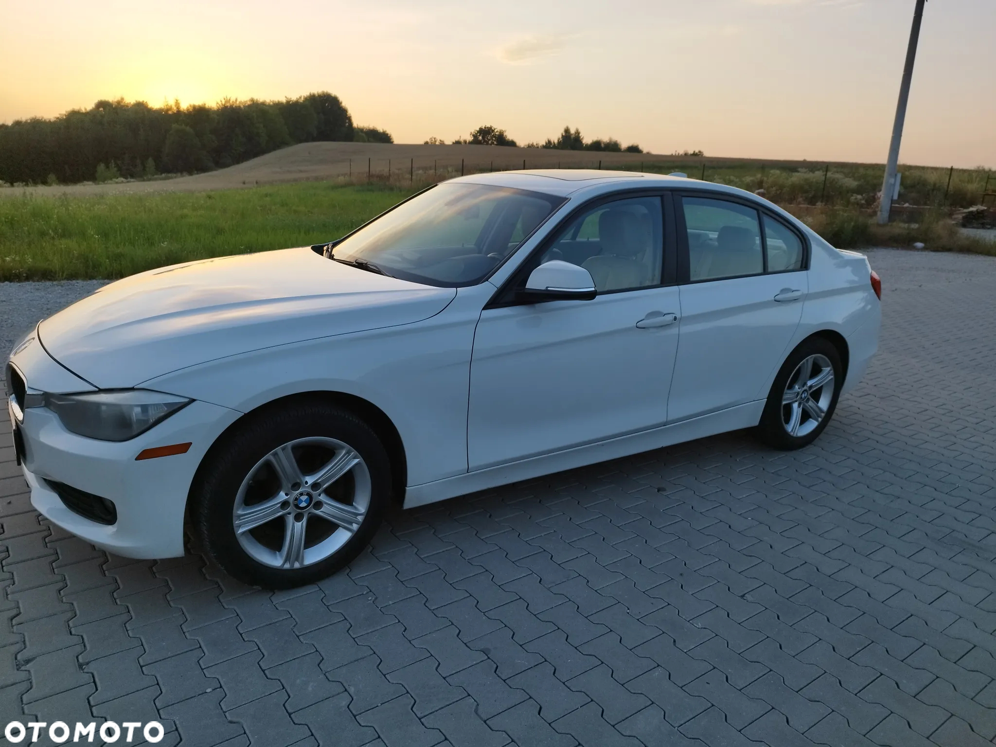 BMW Seria 3 320i xDrive - 6