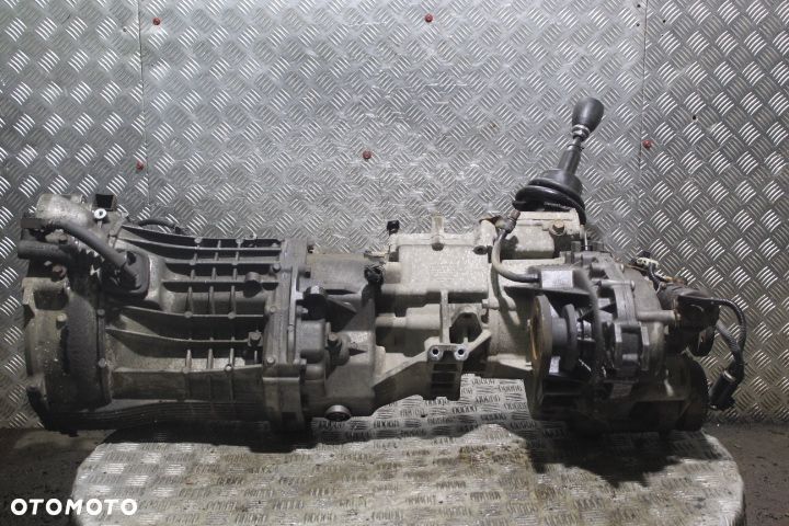 SKRZYNIA BIEGÓW  KIA SORENTO I 2.5CRDI U07G - 3