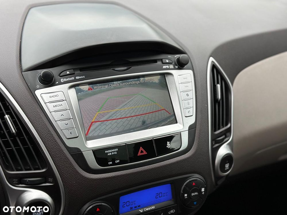Hyundai ix35 2.0 CRDi 4WD Automatik Premium - 11