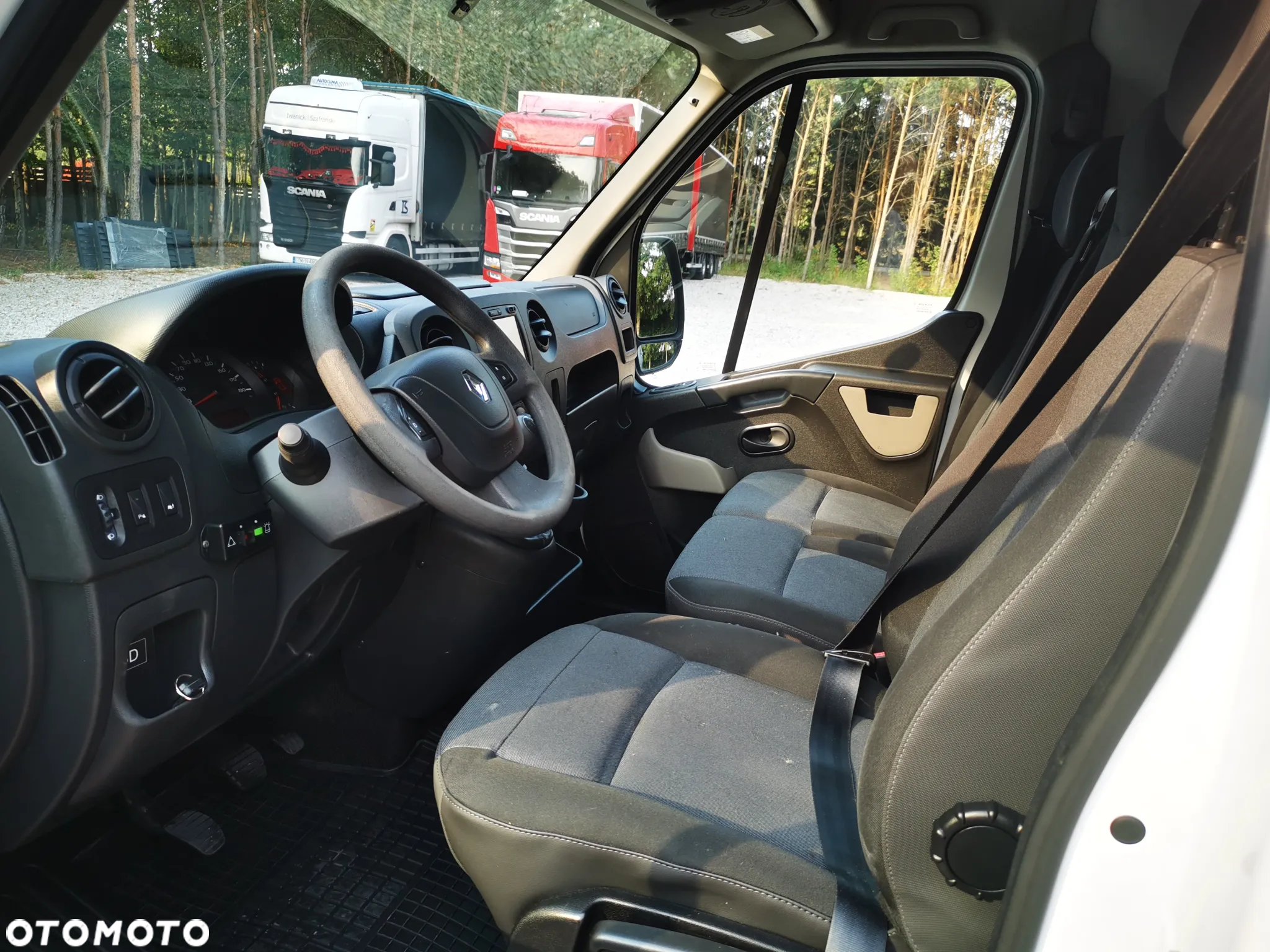 Renault Master - 13
