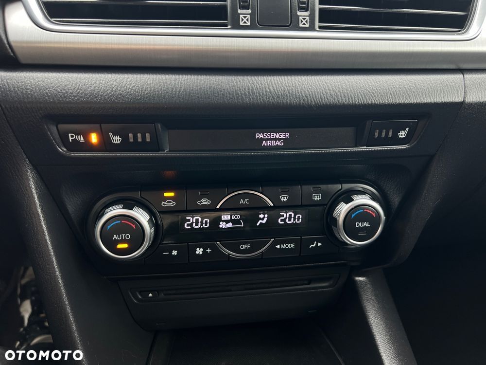 Mazda 3 SKYACTIV-D 150 Sports-Line - 23