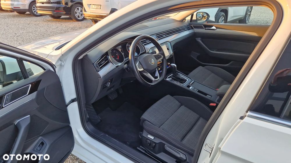 Volkswagen Passat 2.0 TDI SCR Highline DSG - 22