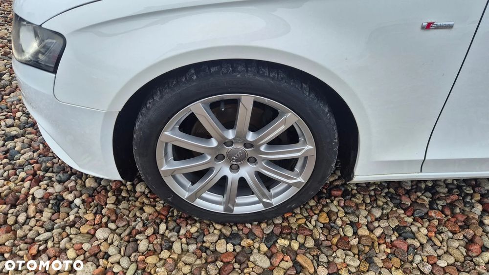 Audi A4 Avant 2.0 TFSI Attraction - 25