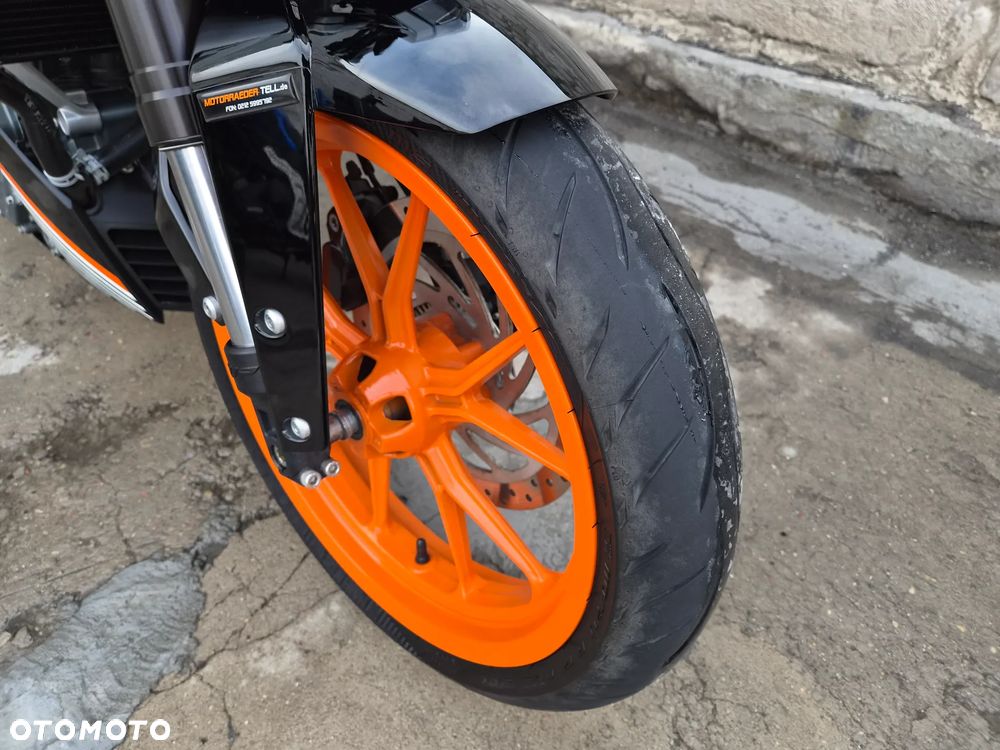 KTM Duke - 4