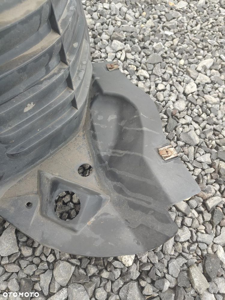 MERCEDES W212 Amg Pakiet Nadkole Przednie Przód Oryginał - 4