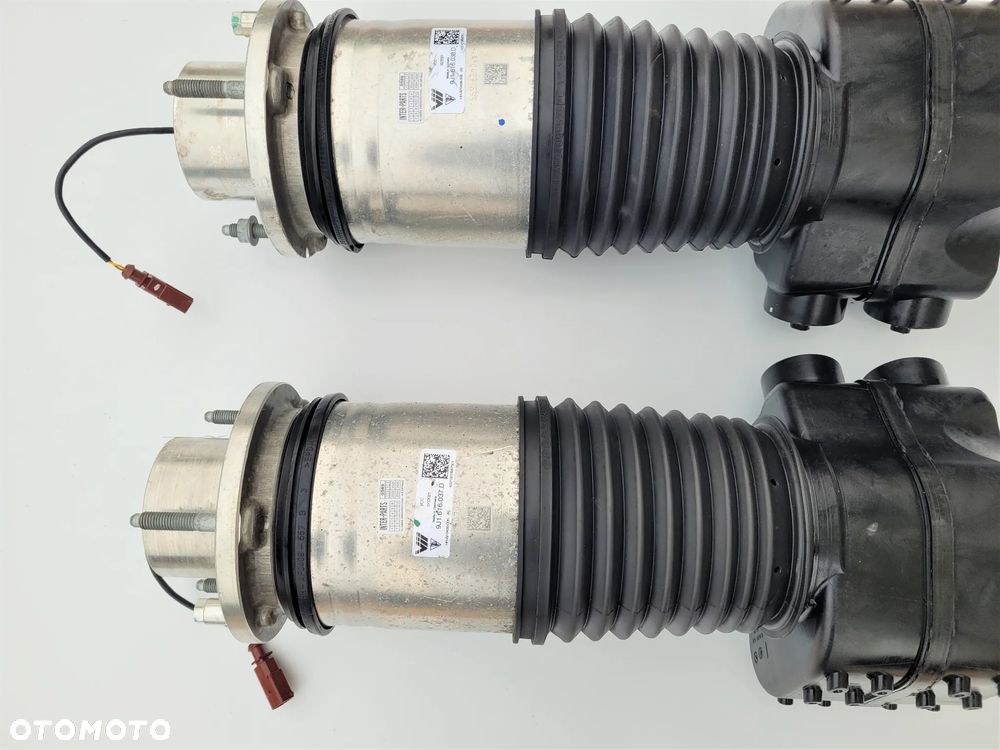 PORSCHE TAYCAN AMORTYZATOR 9J1616038 9J1616037 - 2