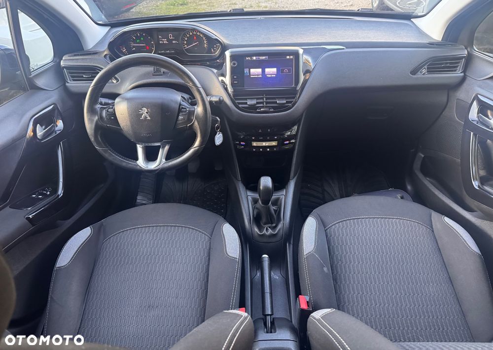 Peugeot 208 1.2 VTi Allure - 7