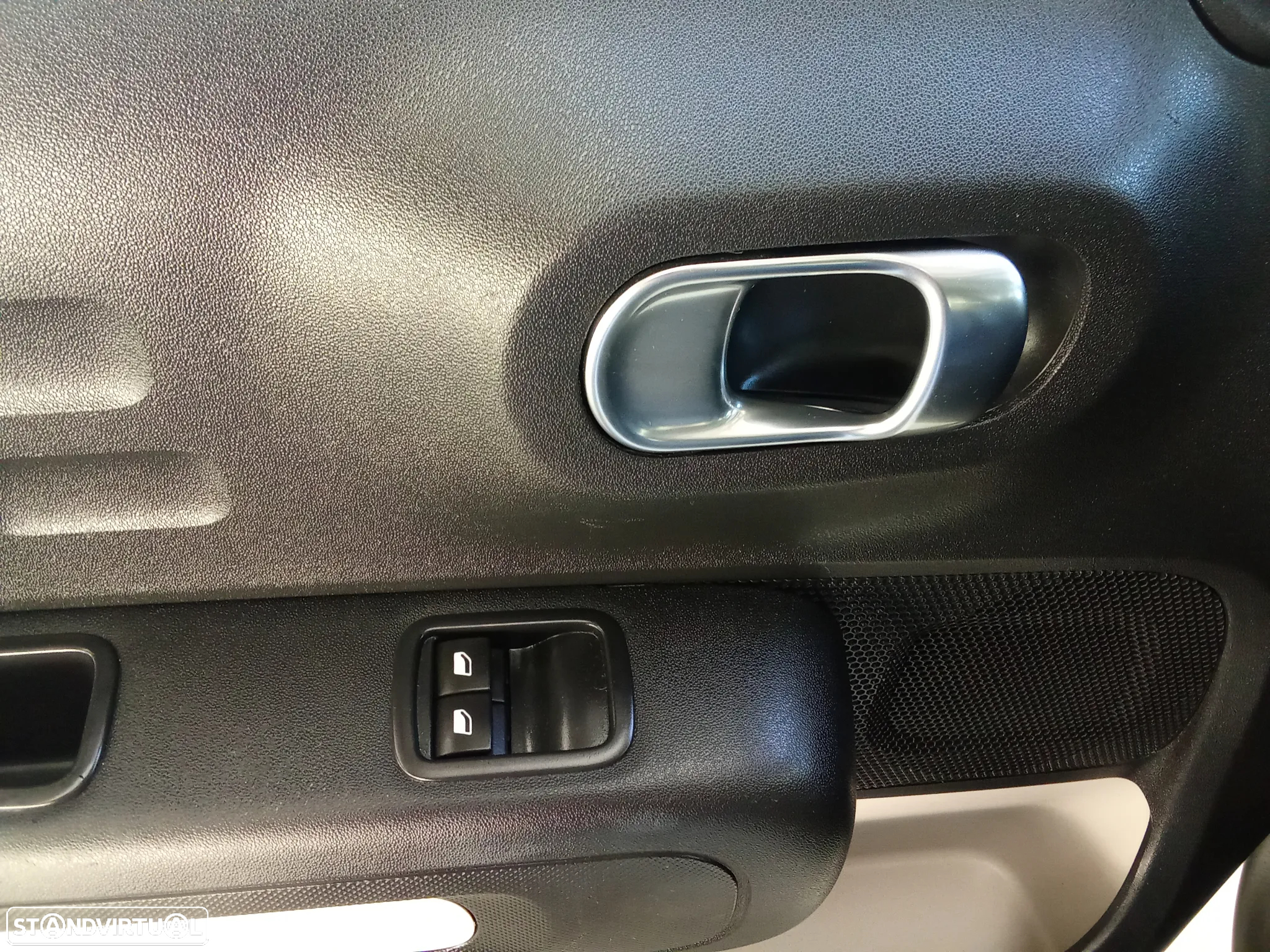 Citroën C3 1.2 PureTech Live - 6
