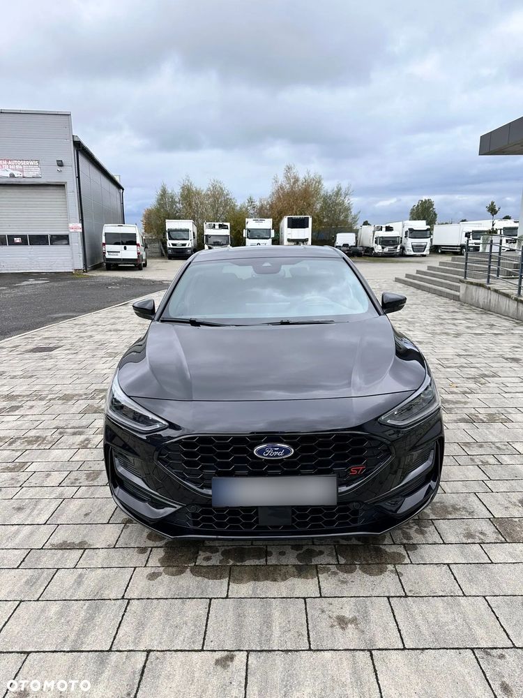 Ford Focus 2.3 EcoBoost ST X - 5