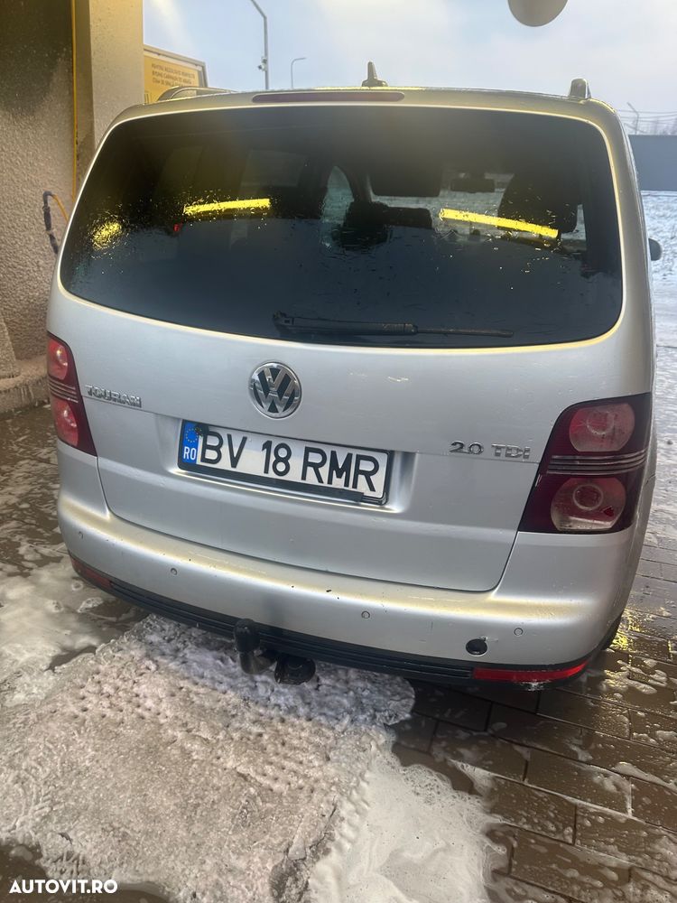 Volkswagen Touran 1.9 TDI DPF Trendline BlueMotion - 6