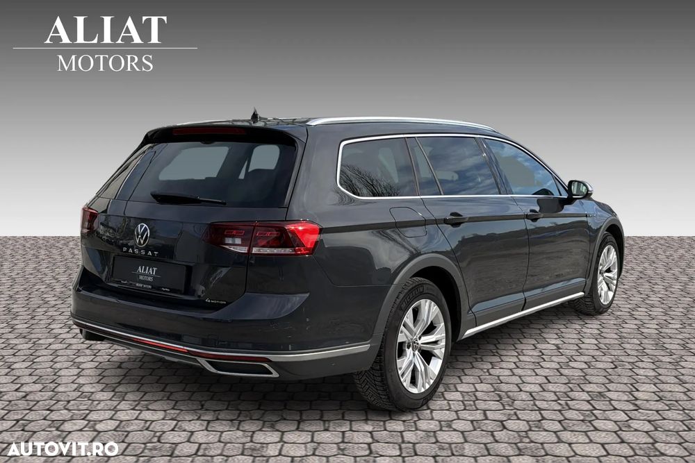 Volkswagen Passat Alltrack 2.0 TDI SCR DSG 4Motion - 4