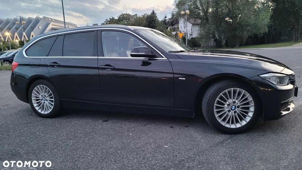 BMW Seria 3 320d xDrive Luxury Line - 5
