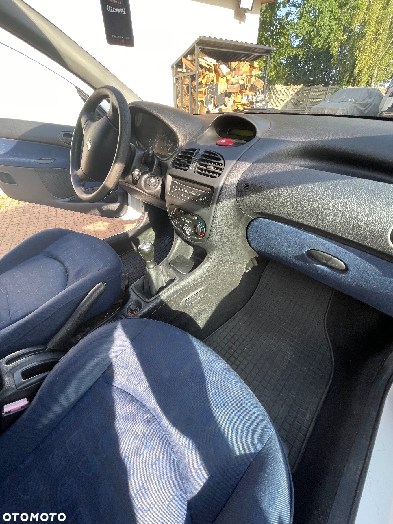 Peugeot 206 - 12