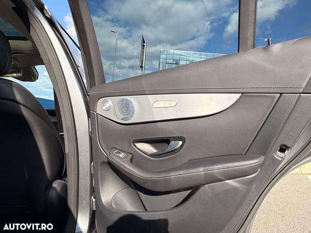 Mercedes-Benz GLC 220 d 4MATIC 9G-TRONIC Exclusive - 6