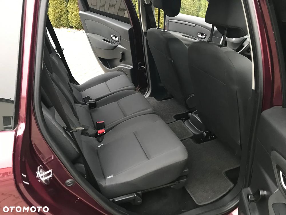 Renault Grand Scenic - 23