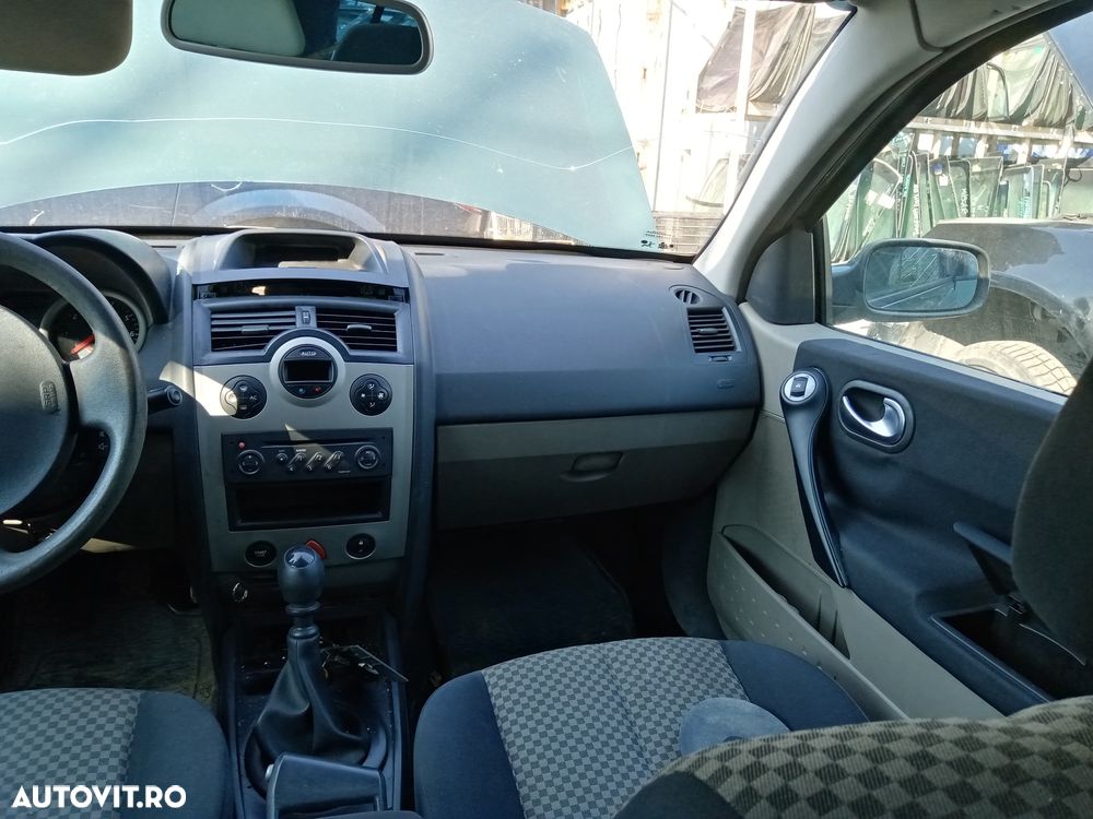 Dezmembrari  Renault MEGANE 2  2002  > 2012 1.9 dCi (BM0G, CM0G) Moto - 6