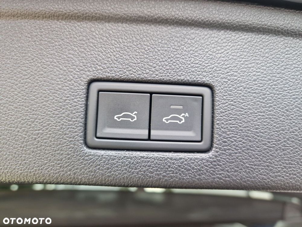 Volkswagen Touareg 3.0 V6 TDI SCR 4Mot Elegance - 29