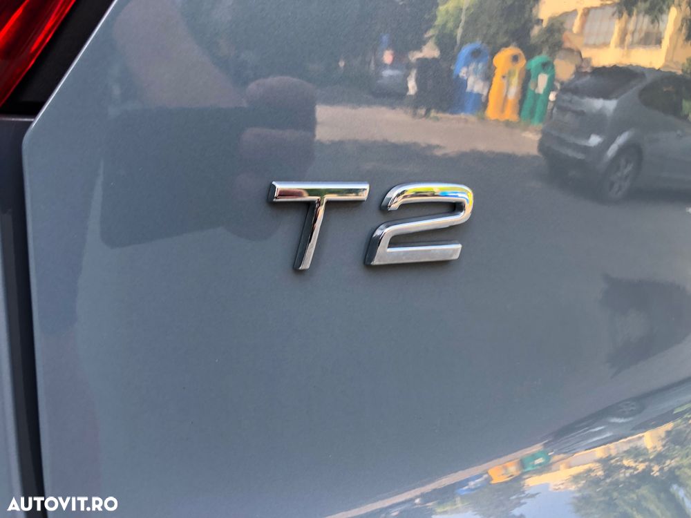 Volvo XC 40 - 33