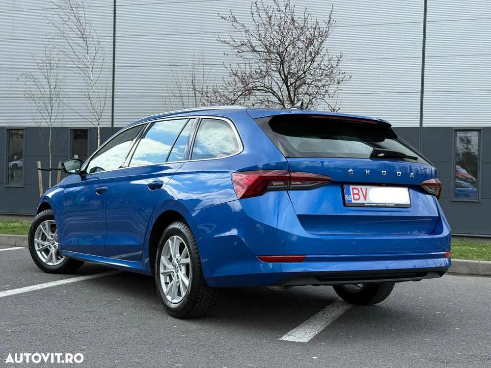 Skoda Octavia 2.0 TDI Premium Edition - 6