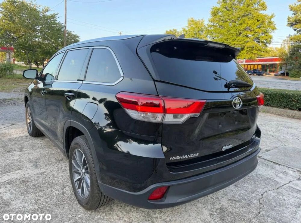 Toyota Highlander - 6