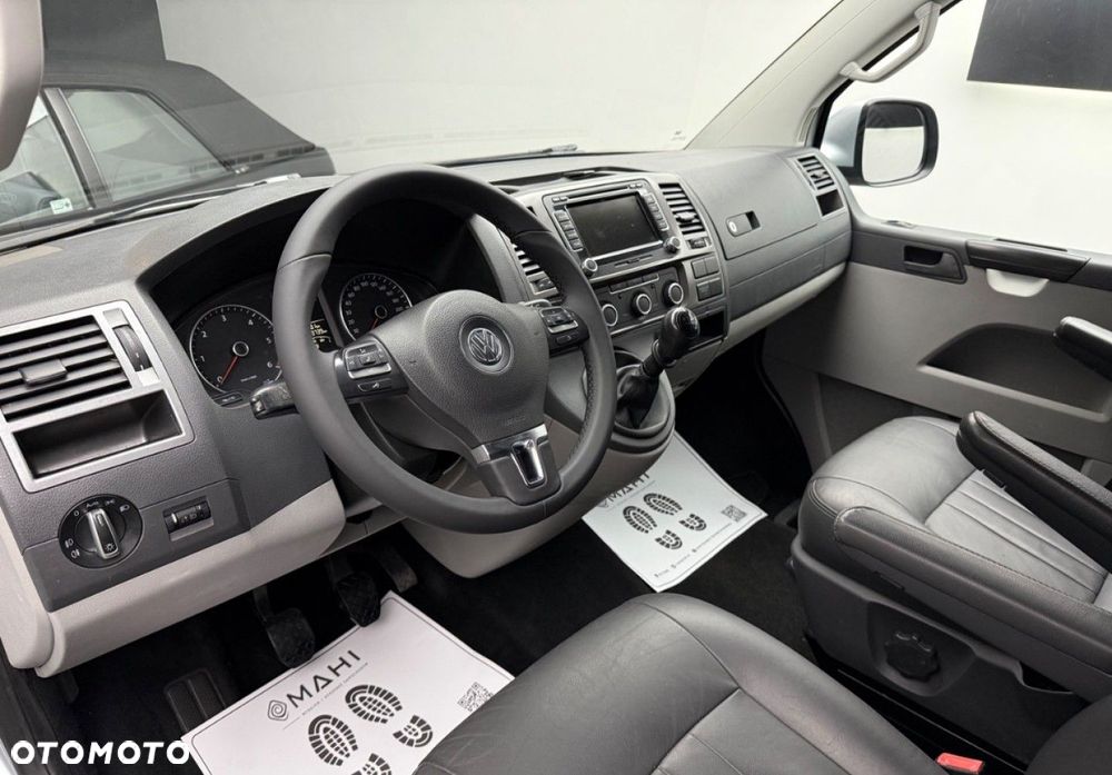 Volkswagen Transporter - 24