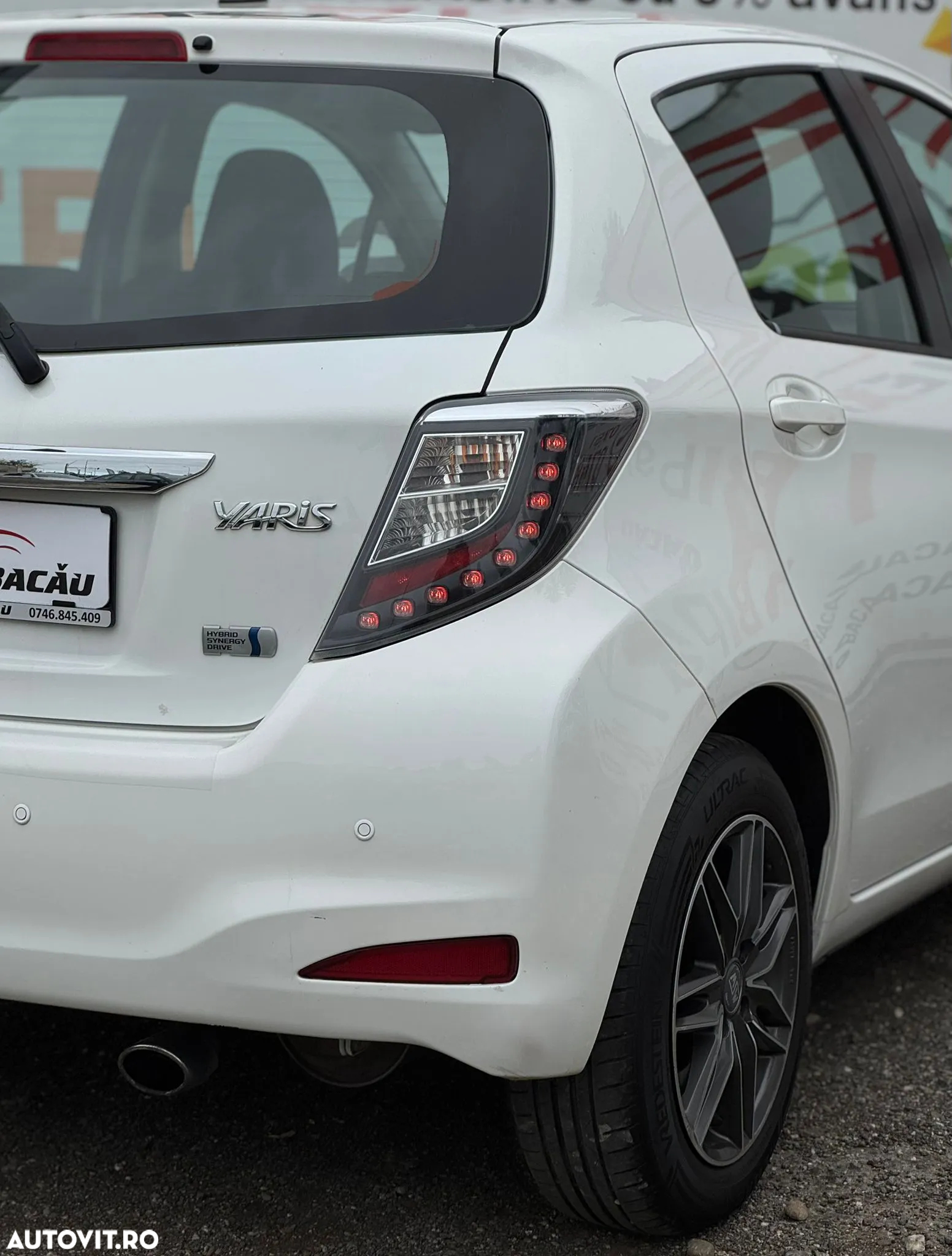 Toyota Yaris - 22