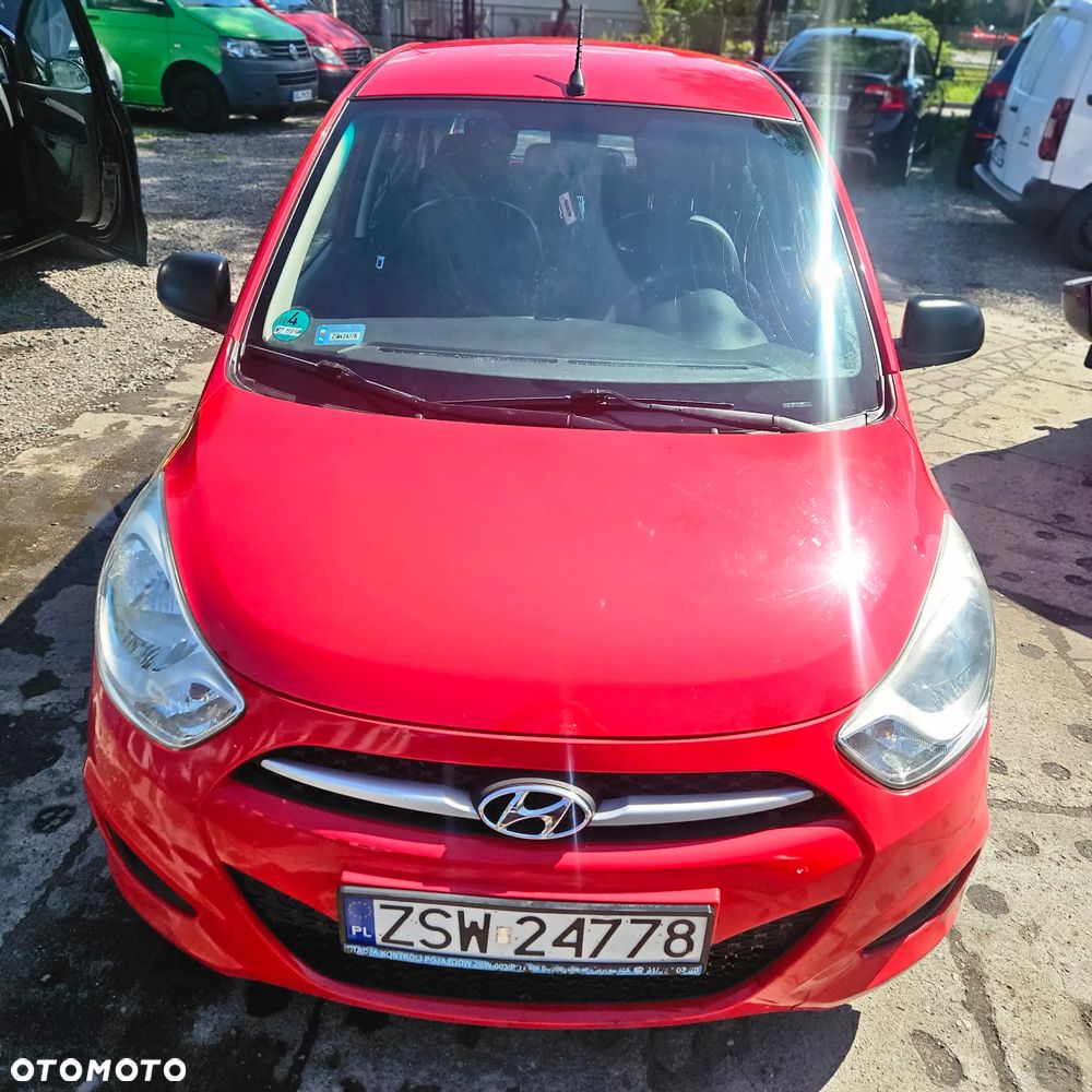 Hyundai i10 1.1 FIFA WM Edition - 10