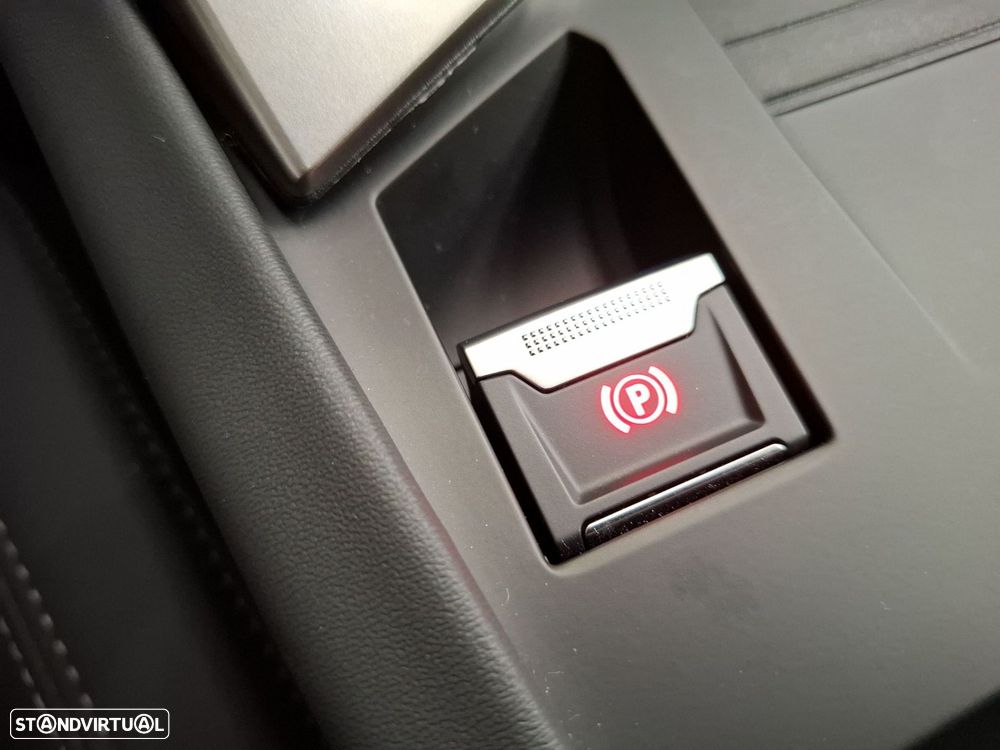 Peugeot 308 SW 1.2 Hybrid GT e-DCS6 - 21