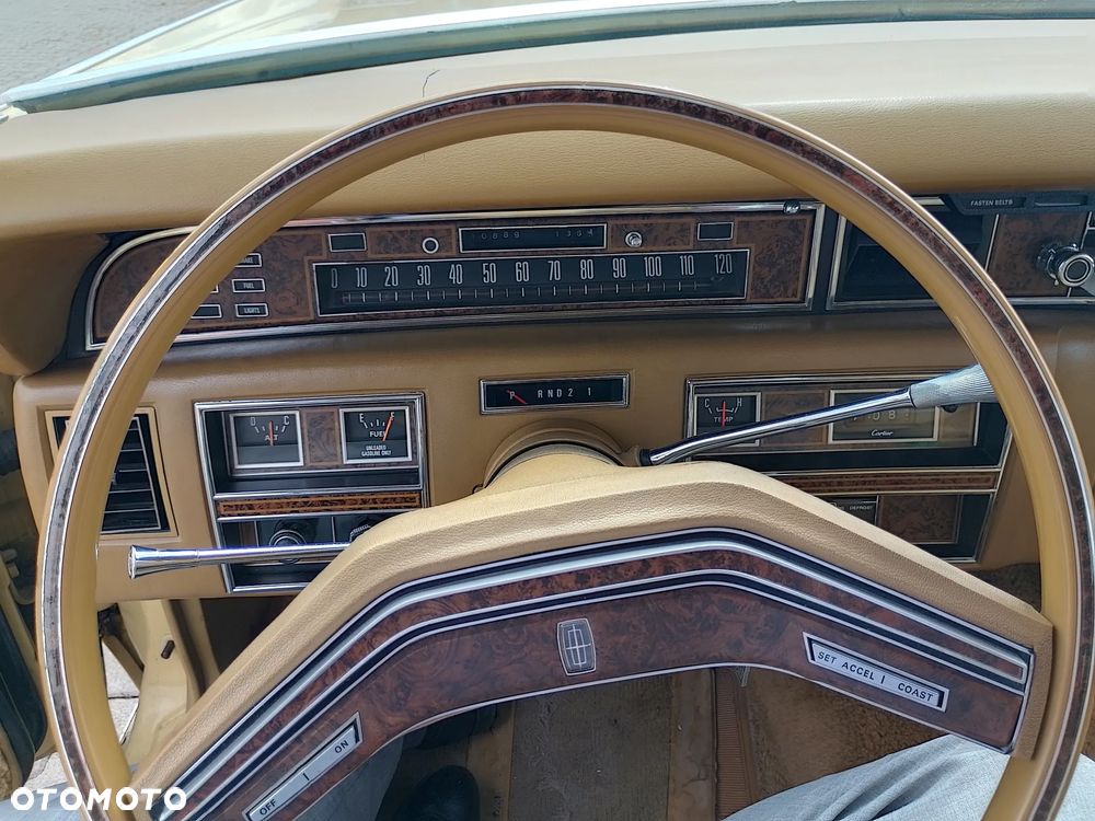 Lincoln Continental - 22