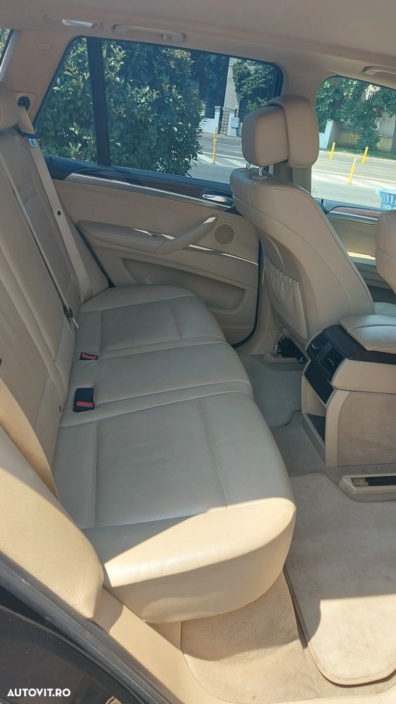 BMW X5 xDrive30d - 14