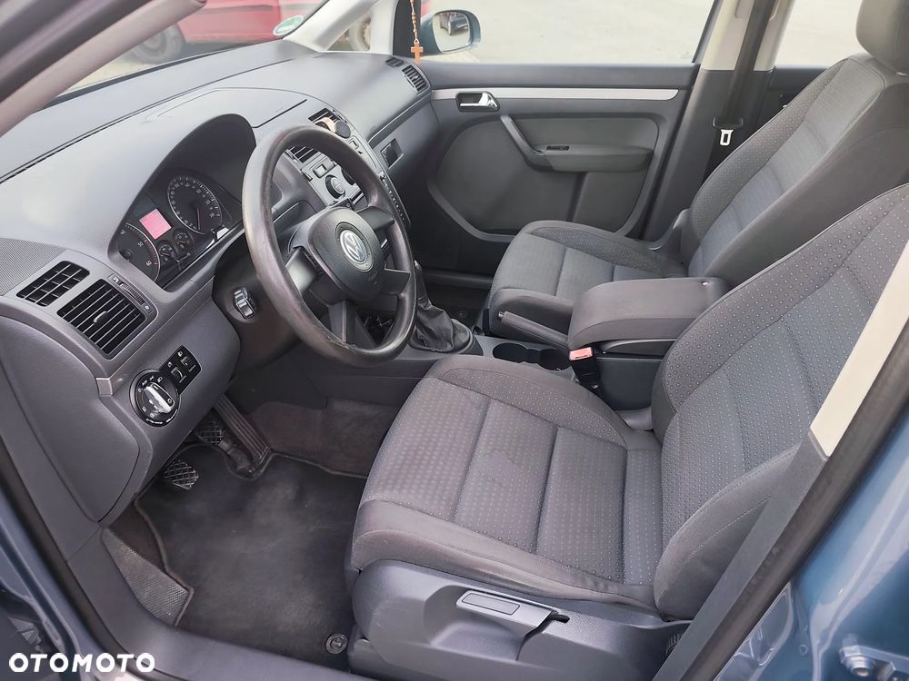 Volkswagen Touran 1.9 TDI Trendline - 9