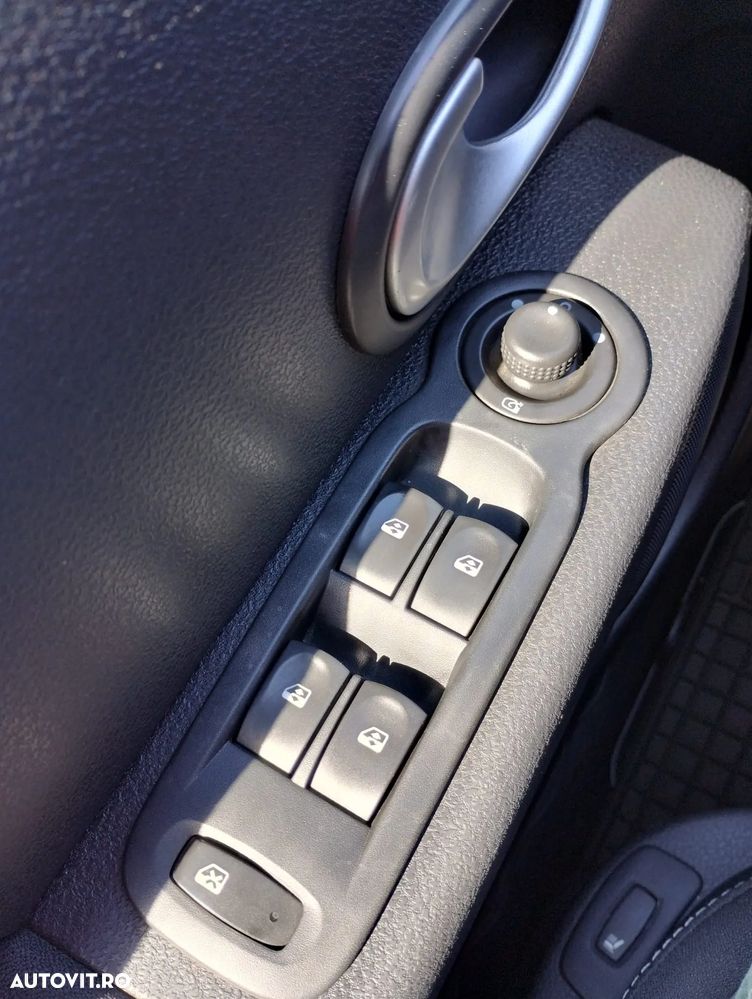 Renault Modus - 13