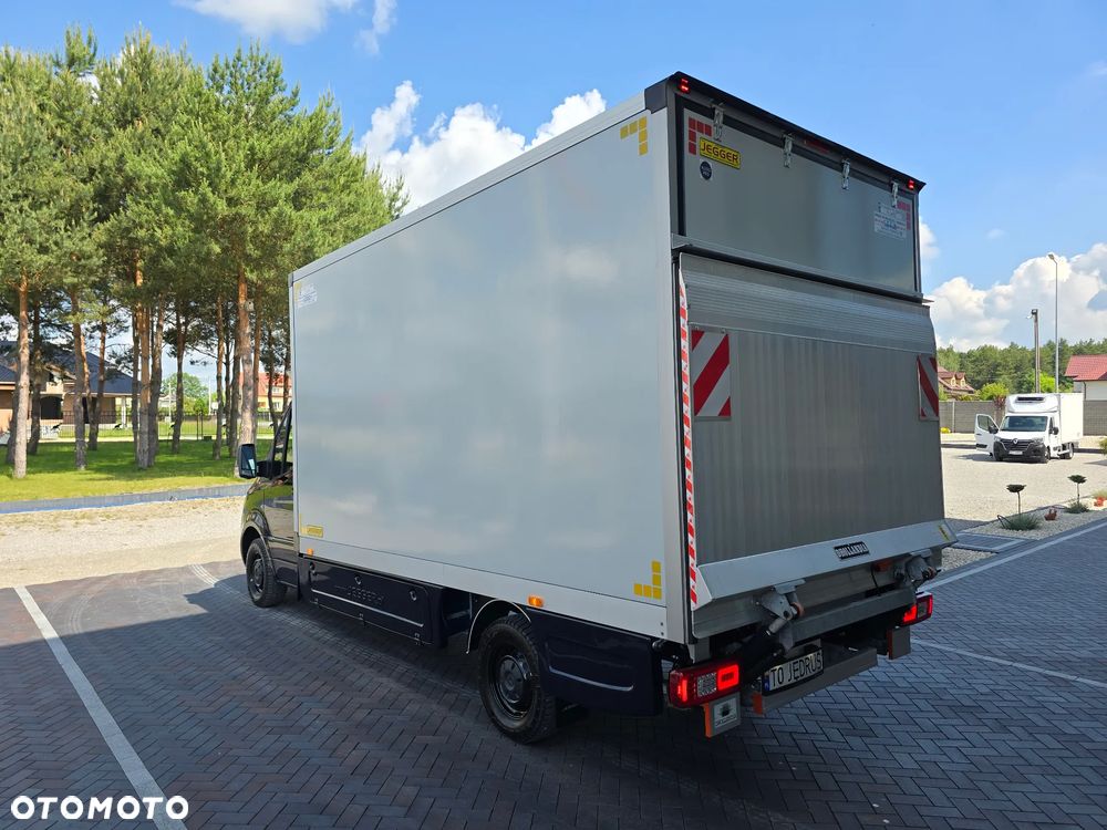 Mercedes-Benz SPRINTER 319 3.0 CDI KONTENER 4,28cmDługi 2,29cmSzero 2,24cmWysok + WINDA 750Kg 42Tyś km SERWIS DO OSTATNIEGO Km ASO MERCEDES-BENZ SALON PL STAN NOWY NOWY NOWY FABRYCZNA GWARANCJA - 13