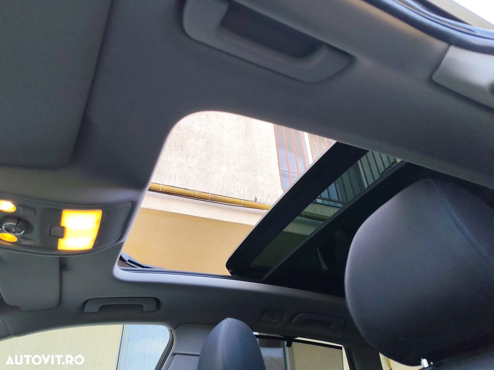 Audi A4 Allroad 2.0 TDI DPF S tronic - 6