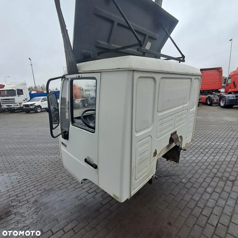 Kabina kompletna MAN L2000 8.163 - 6