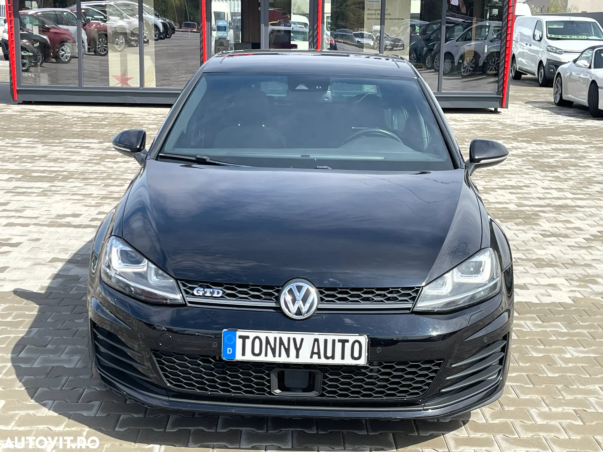 Volkswagen Golf 2.0 TDI DPF BMT DSG GTD - 2