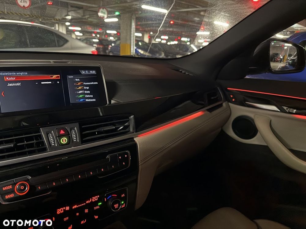 BMW X2 xDrive20i Advantage Plus - 15