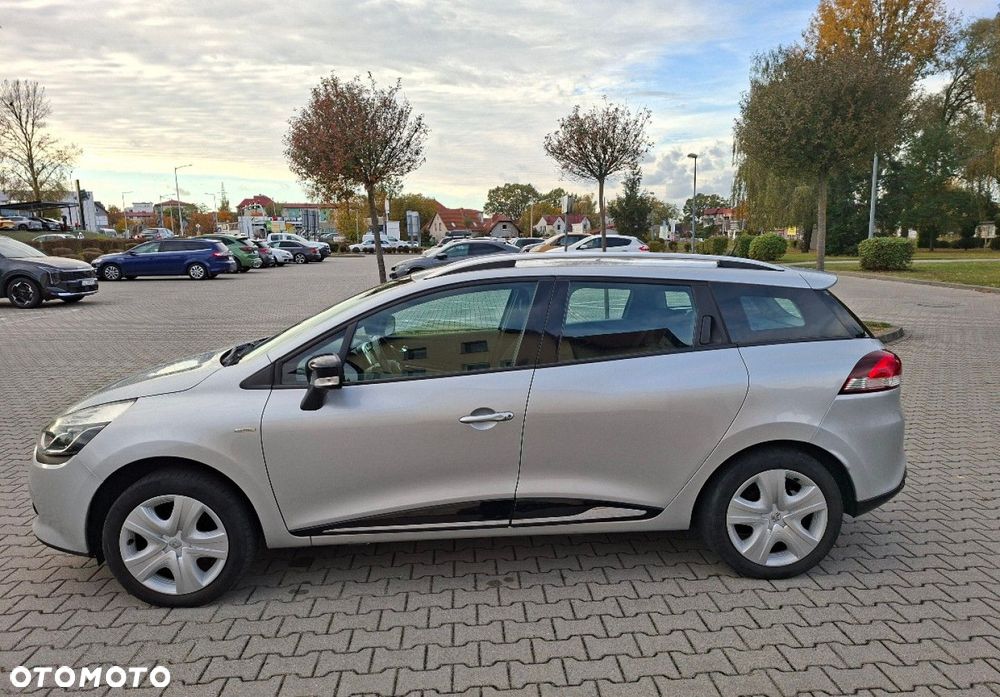 Renault Clio - 12
