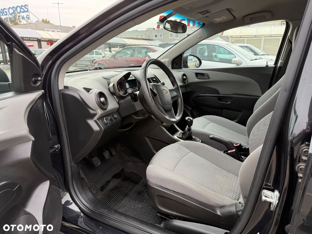 Chevrolet Aveo 1.2 LS - 9