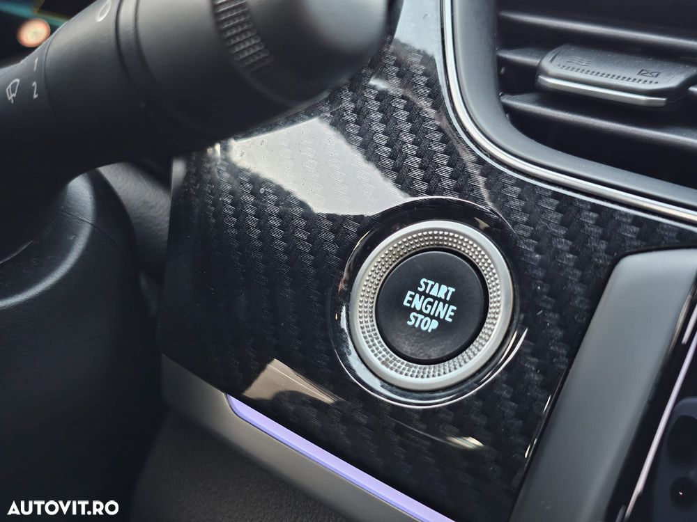 Renault Arkana E-TECH Hybrid RS Line - 36