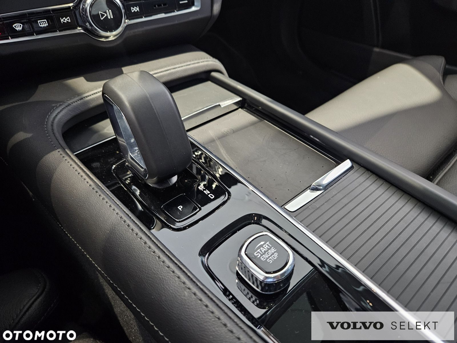 Volvo S90 - 24